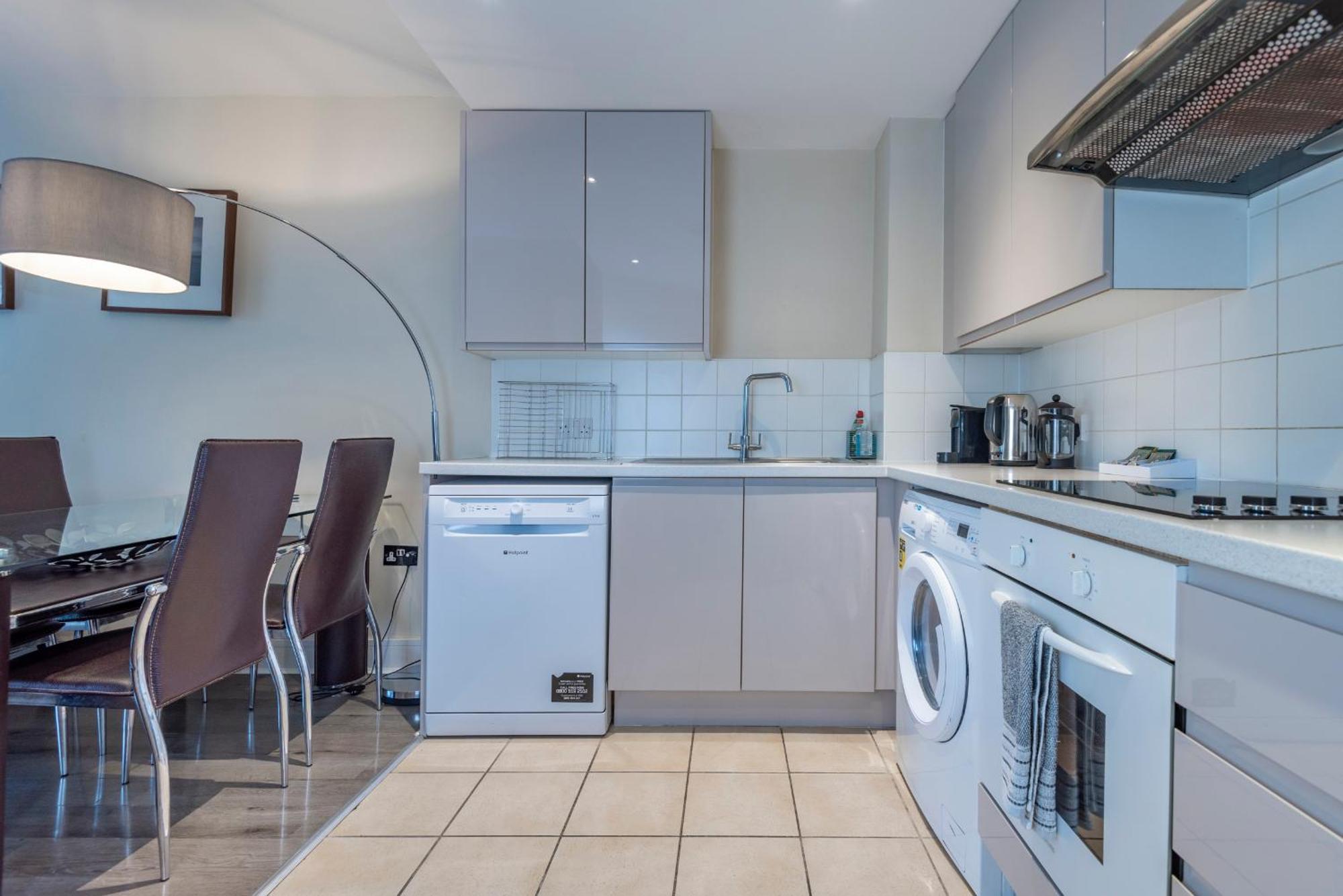 Battersea Power Station Apartment Londen Buitenkant foto